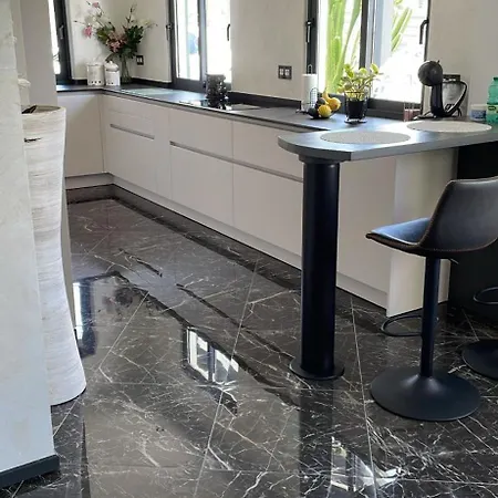 Vista Bella Schoener Meeresblick ヴィラ *